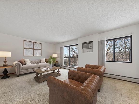 2nd image of 1111 Elway St APT 609