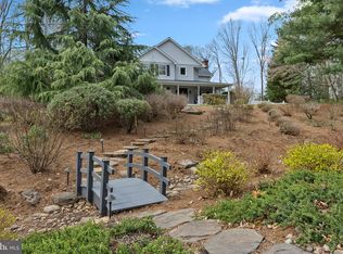 591 Pinedale Dr, Annapolis, MD