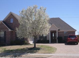 232 Gloucester Dr, Bossier City, LA 71111