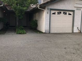 1023 Burton Dr APT C, Redding, CA 96003