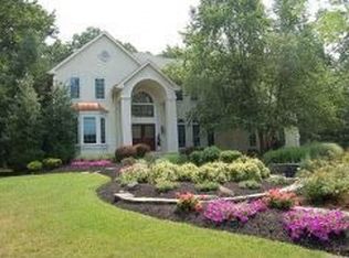11 Winding Way, Mullica Hill, NJ 08062