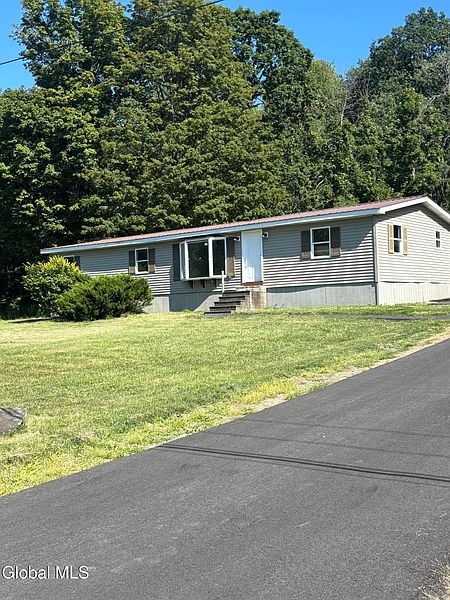 2nd image of 683 Knickerbocker Road