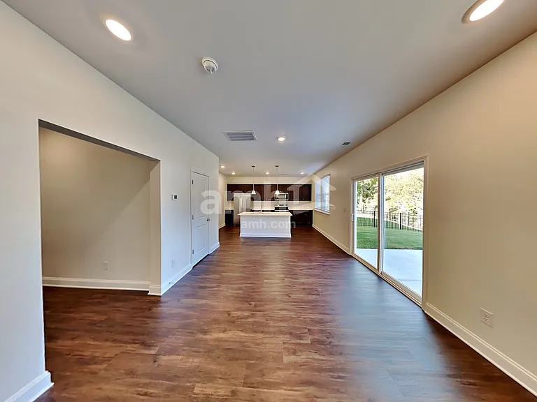 553 Rivermist Dr — Photo 8