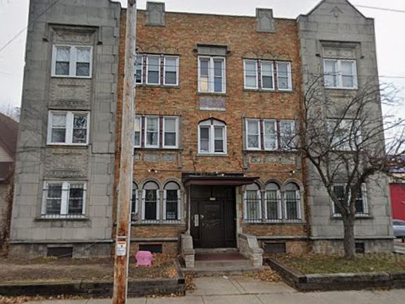 2nd image of 3959 N 19th Pl #0