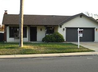 621 Stanley Ct, Escondido, CA 92026
