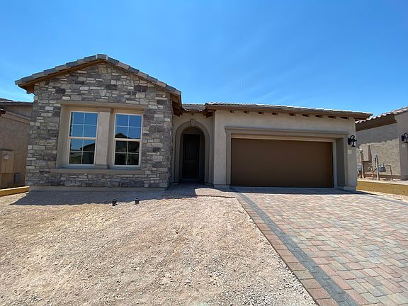 2nd image of 1836 N Bernard Cir