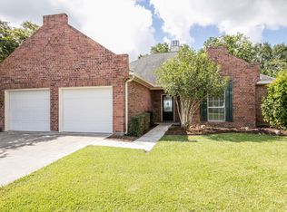 105 Hyacinth Dr, Lafayette, LA 70506