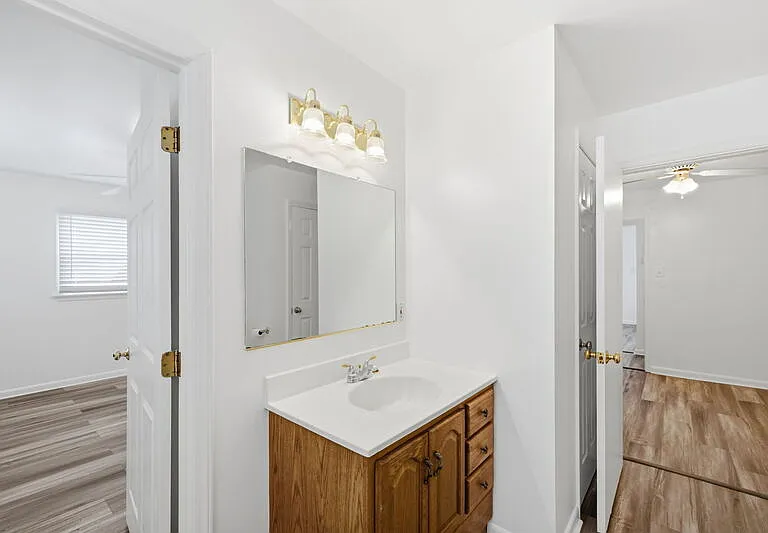 5545 Aragon Dr — Photo 12