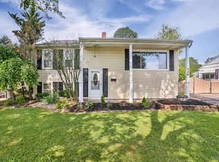 240 Belmont Ct E, North Tonawanda, NY