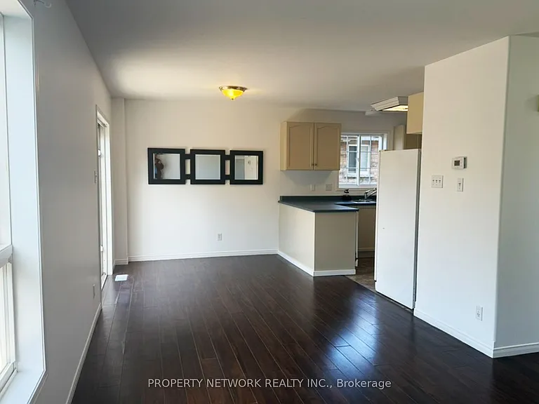 41 Sydenham Wells Ct — Photo 5