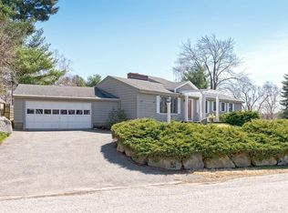4 Redwood Dr, Ipswich, MA 01938