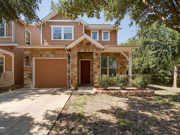 3rd image of 1209 Salem Park Ct