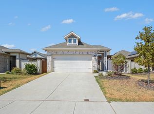 920 Cricket St, Aubrey, TX 76227