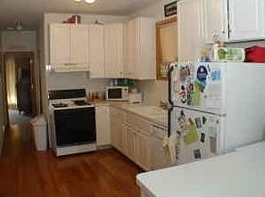 3rd image of 339 S Leavitt St #2