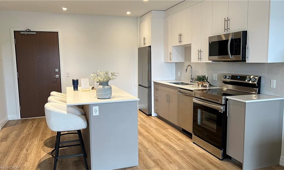 1st image of 525 New Dundee Rd #413
