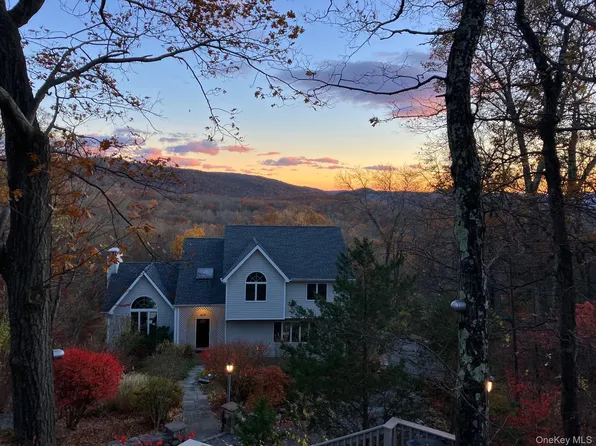 50 Downey Lane, Cold Spring, NY 10516