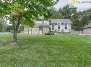 4830 Queal Dr, Shawnee, KS 66203