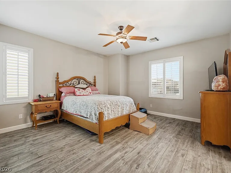9816 Red Horse St — Photo 34