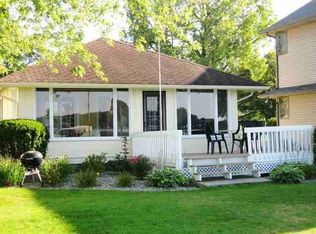 714 S Clear Lake Dr, Fremont, IN 46737