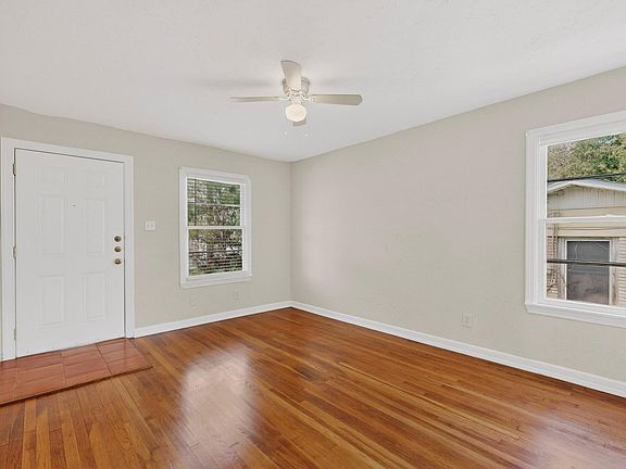 2nd image of 1421 Berene Ave