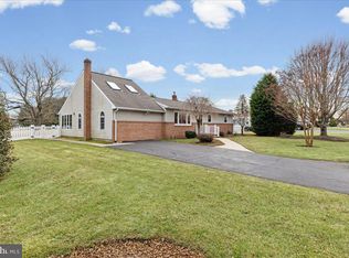 65 Fenton Ln, Chesterfield, NJ 08515