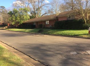 211 Mitchell St, Nacogdoches, TX 75965