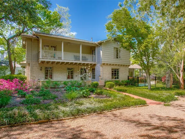 1105 N Canterbury Ct, Dallas, TX 75208