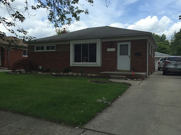 2nd image of 22937 Playview St