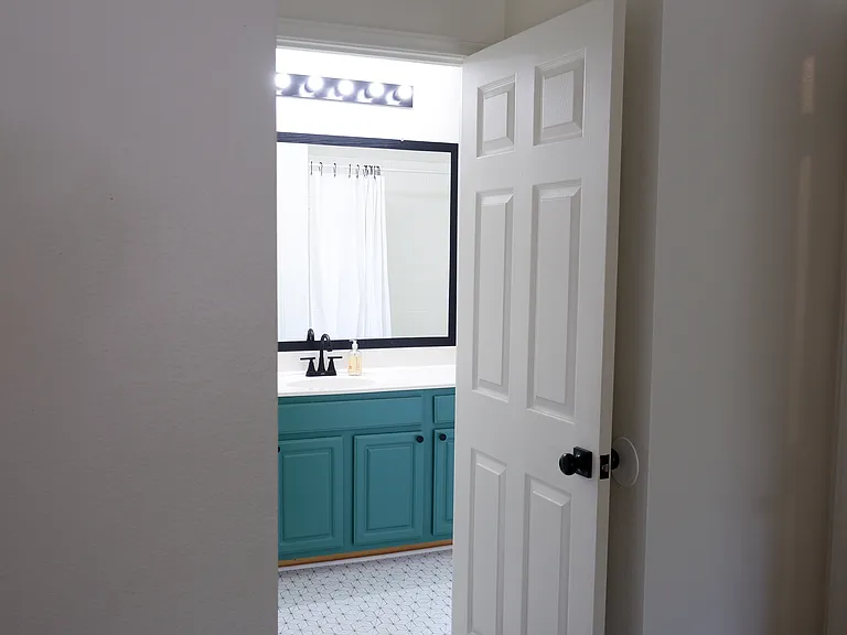 6204 Stiles Cv — Photo 19