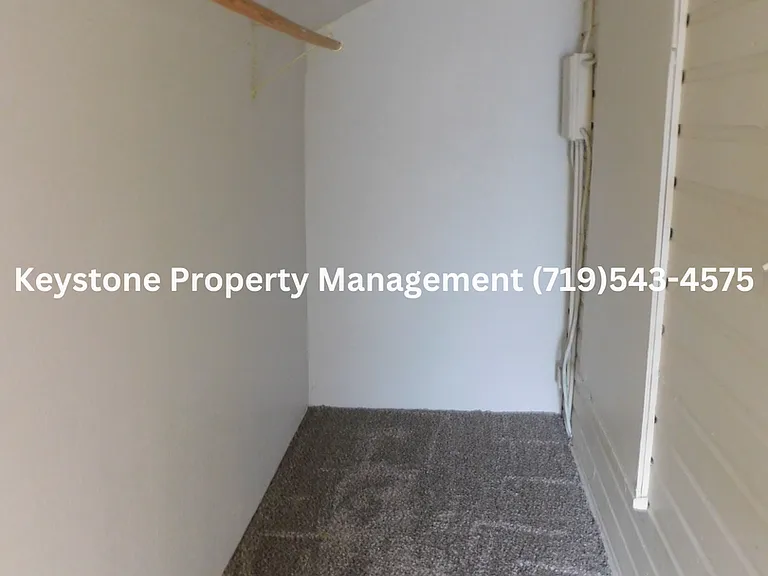 706 W Adams Ave — Photo 11