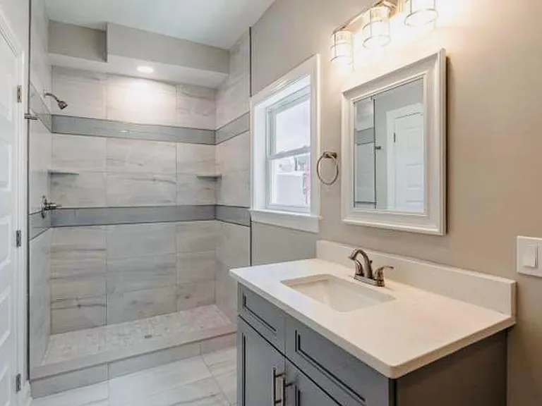 1254 N Burns St — Photo 13