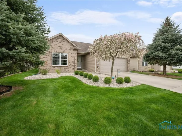 4949 Lake Breeze Ln, Maumee, OH 43537