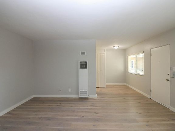 4th image of 3025 E 5th St APT 17