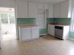 90 Palmer St, Brevard, NC 28712