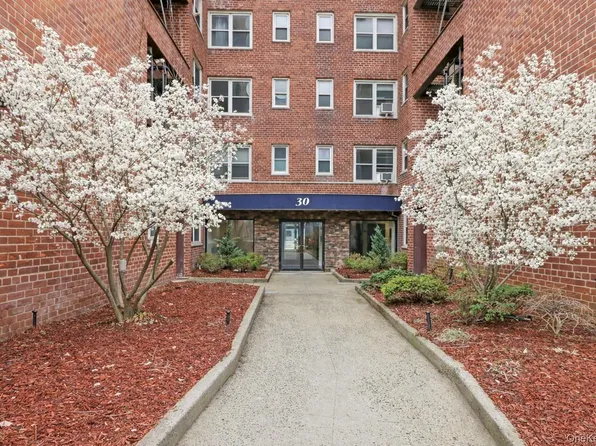30 N Broadway #5H, White Plains, NY 10601