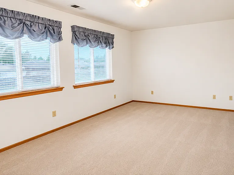 2330 Adkins Ct — Photo 13