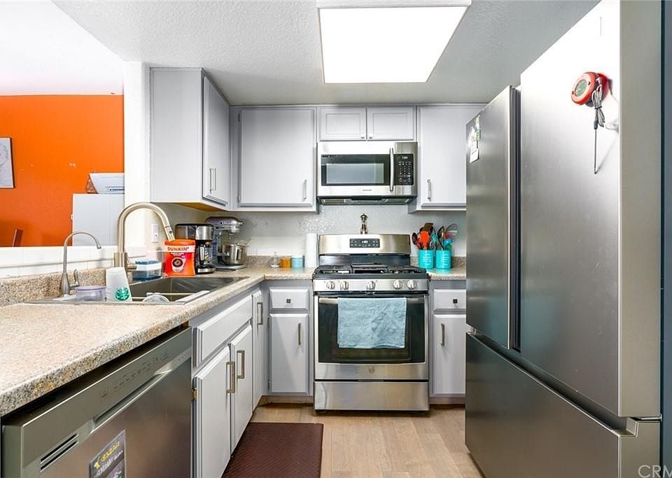 Kitchen, brand new applicances
