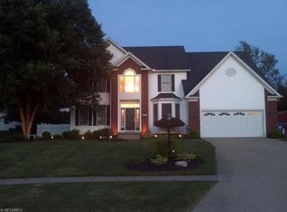 522 Seaton Ct, Amherst, OH 44001