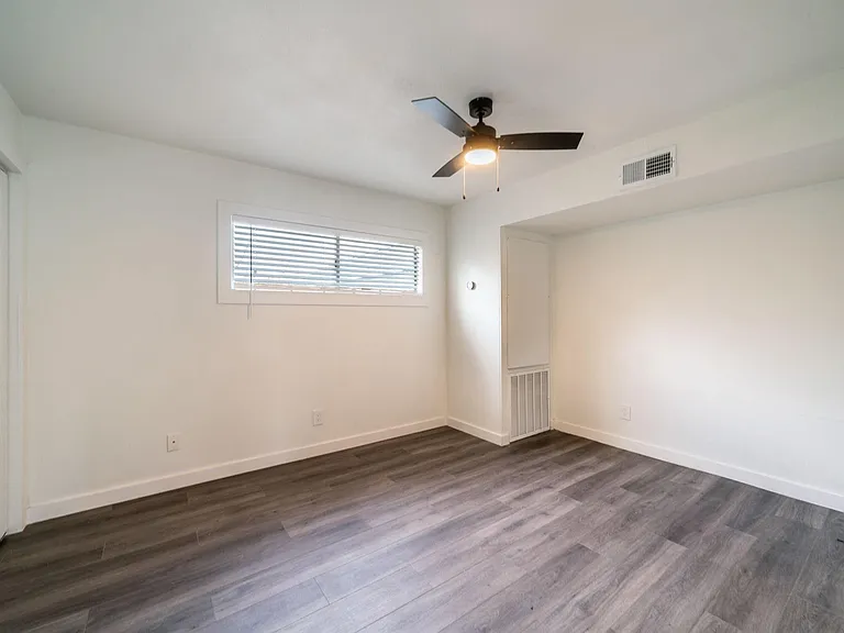 1309 Blair St #2 — Photo 16