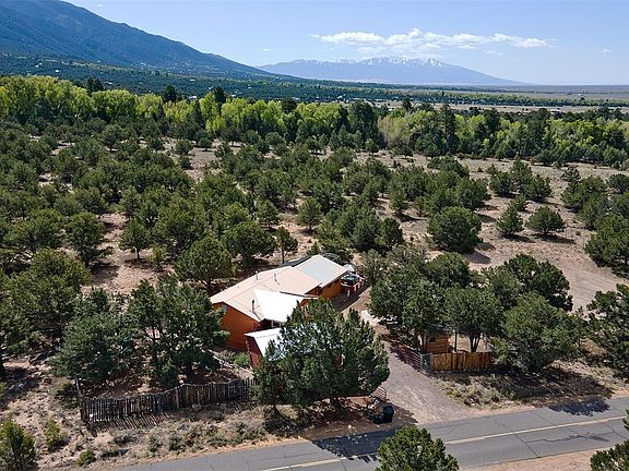 4th image of 1468 Badger Road