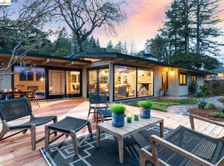 19 Loma Vista Dr, Orinda, CA 94563