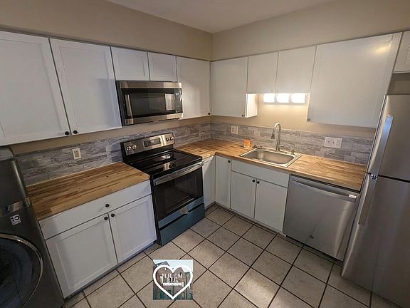 5th image of 810 3rd St #3