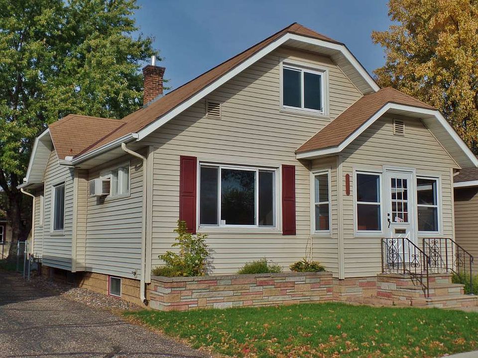 1st image of 149 20th Ave N