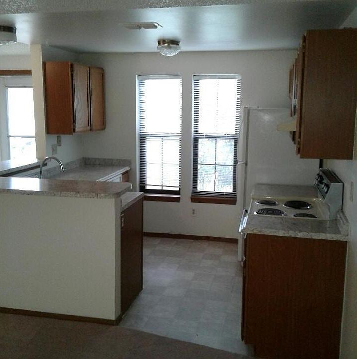 2nd image of 1514 S Ouray Cir Unit A