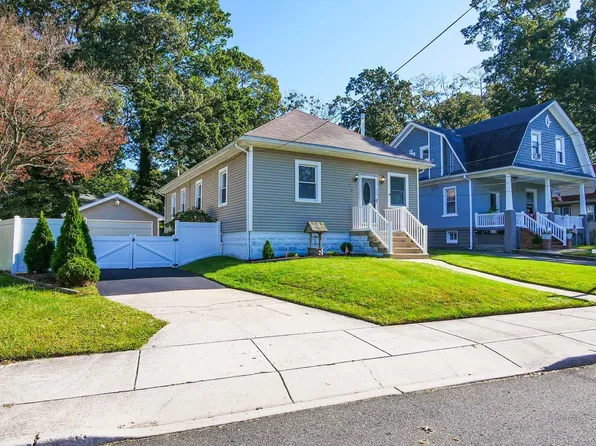 134 W Church St, Absecon, NJ 08201