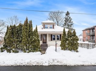 108 Inland St, Lowell, MA 01851