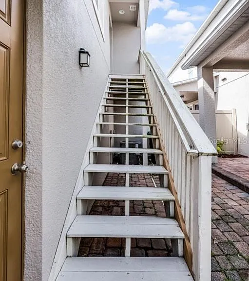 8623 Via Trieste Dr — Photo 3