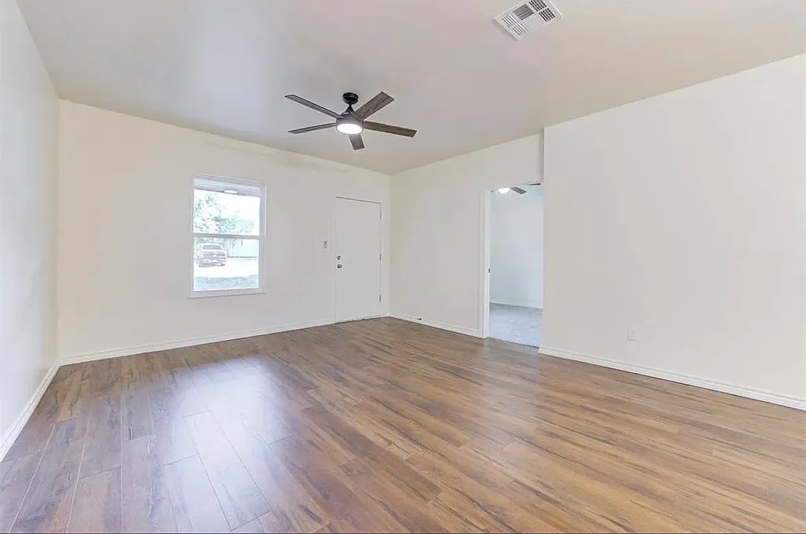 609 E Grant Ave — Photo 4