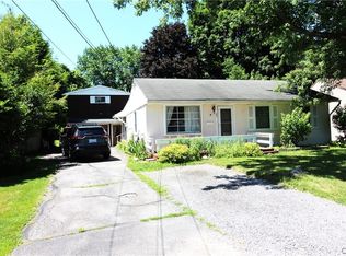 21 Tyler Ct, Manlius, NY 13104