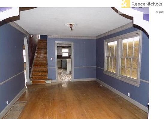5th image of 5147 Woodland Ave